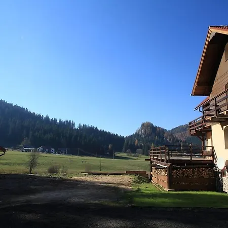 ľadová Casa de hóspedes 3*